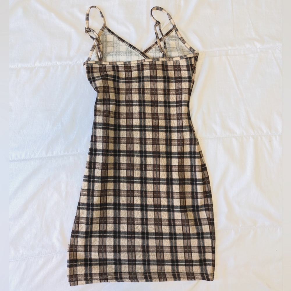 Plaid Spaghetti Strap fitted Dress - Picture 6 of 8